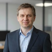 Игорь Степанов